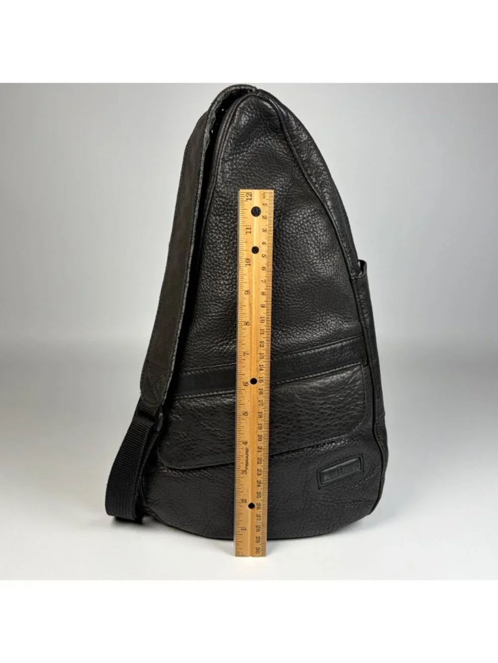 LL Bean Ameribag Black Leather Healthy Back Sling Backpack Crossbody Travel VTG